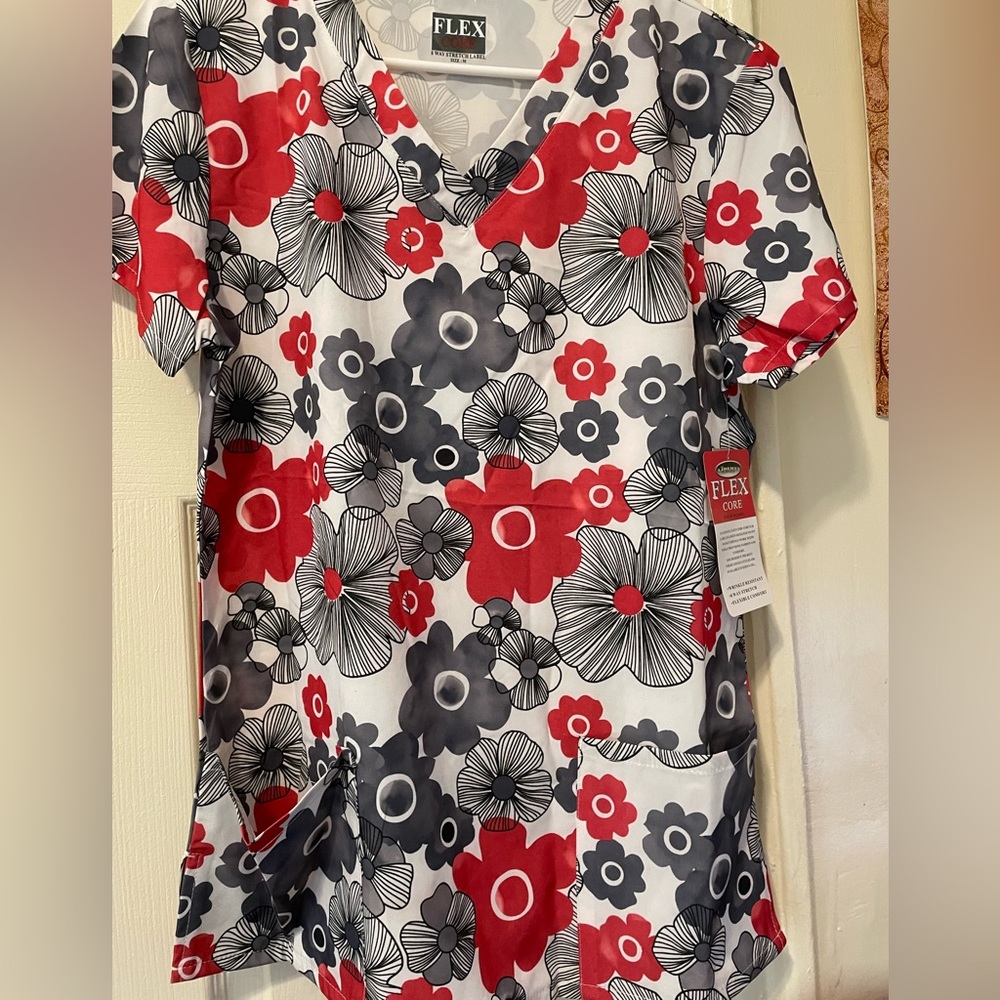 Women Medium Top Scrub. Soft Fabric, Multi Colors